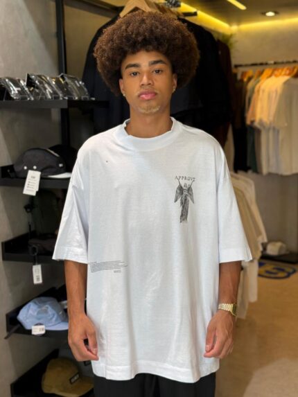Camiseta Approve Huge Angel Statue Branco
