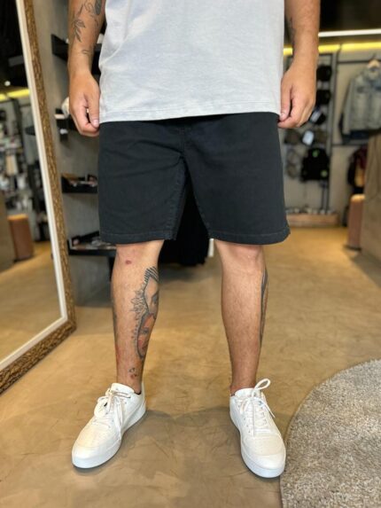 Shorts JR Sarja Preto