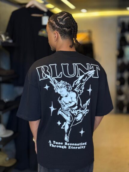 Camiseta Blunt Over Cadence Preto