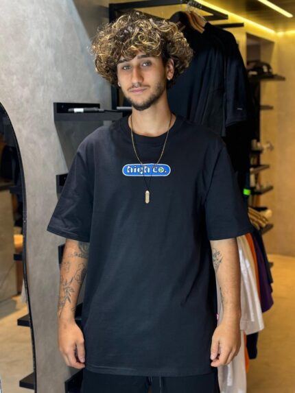 Camiseta High Playground Black